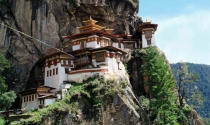 Bhutan - nieodkryte królestwo u podnóża gór